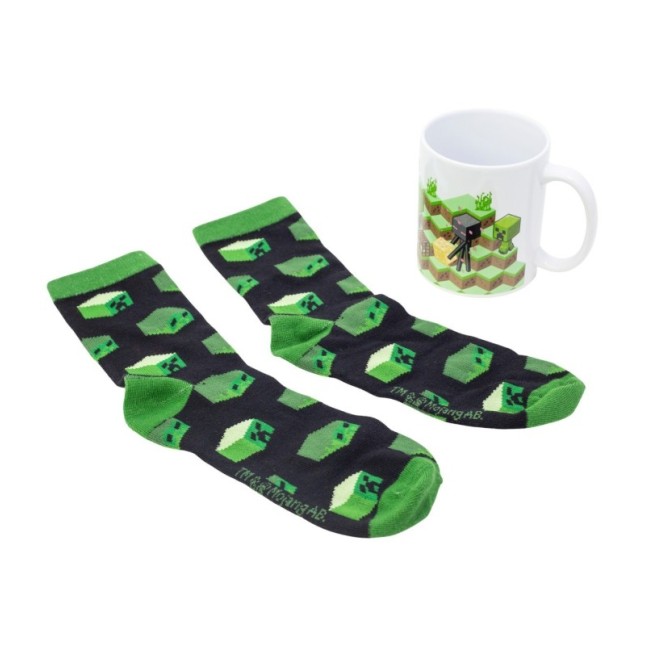 SOCKS AND CERAMIC MUG 11 OZ SET MINECRAFT CORE 2025